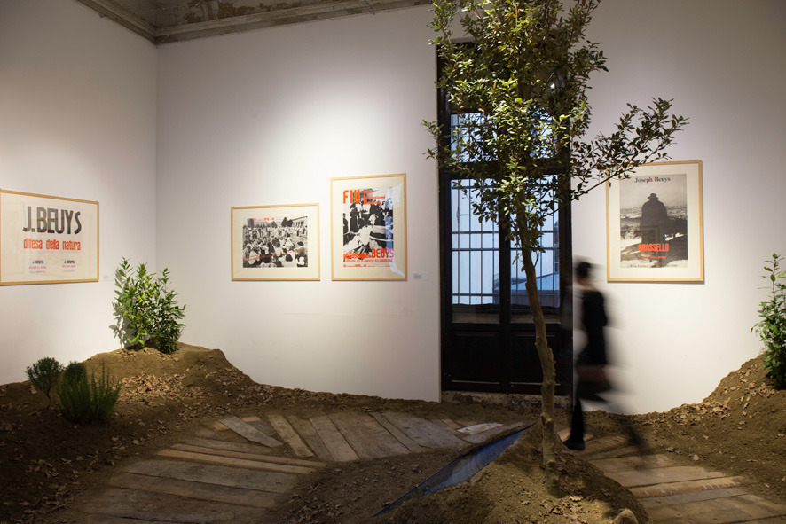 Joseph Beuys, In difesa della Natura. Exhibition view at the Venice International Performance Art Week (2014). Photograph by Samanta Cinquini.