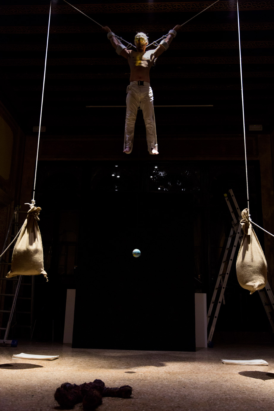 Martin Renteria, Erosion - Entropic Action. Venice International Performance Art Week (2014). Photograph by Monika Sobczak.