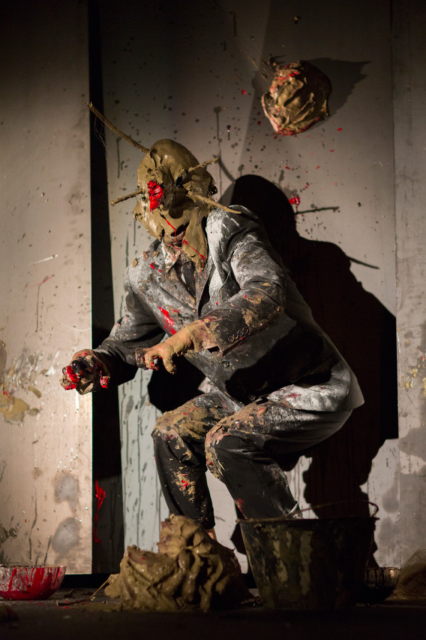 Olivier de Sagazan, Transfiguration. Venice International Performance Art Week (2014). Photograph by Monika Sobczak.